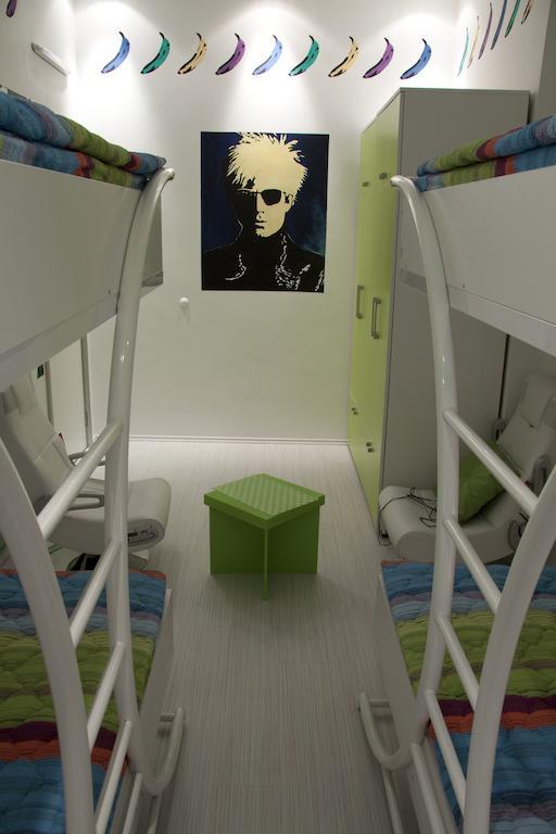 Pop Art Hostel Beograd Værelse billede